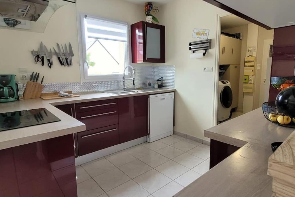 Maison 4 Chambres Pour 8 Personnes Dol-de-Bretagne Extérieur photo